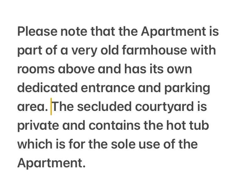 Bryntirion Farmhouse Apartment With Hot Tub Llanfair Caereinion Ngoại thất bức ảnh